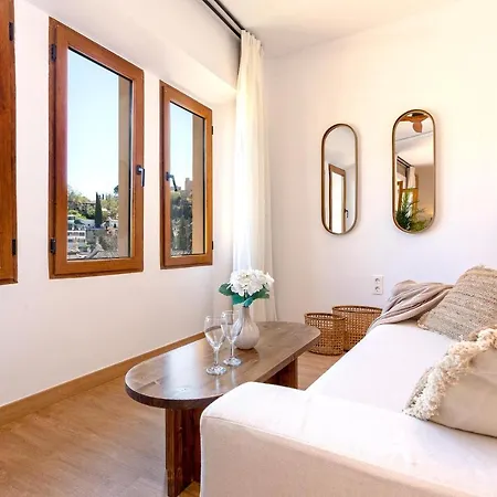 Apartment Genteel Plaza Nueva *