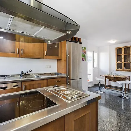 Genteel Plaza Nueva Apartment Granada
