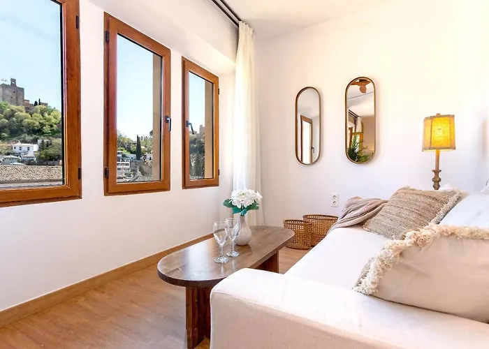 Apartment Genteel Plaza Nueva *