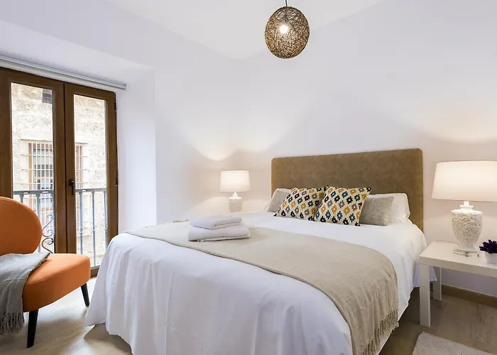 Genteel Plaza Nueva Apartment Granada